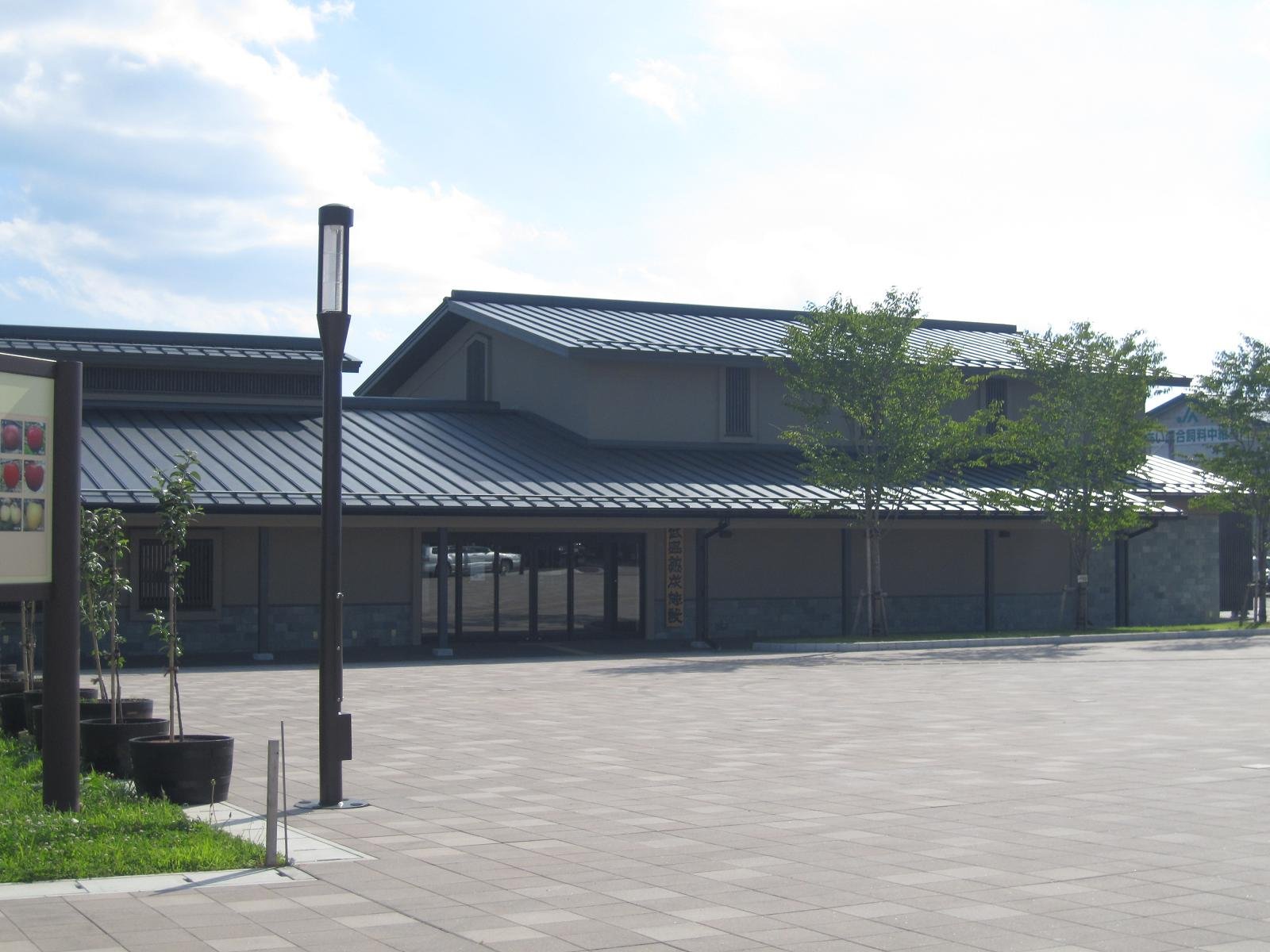 Generic apple storage building, not a Yeongyang project photograph